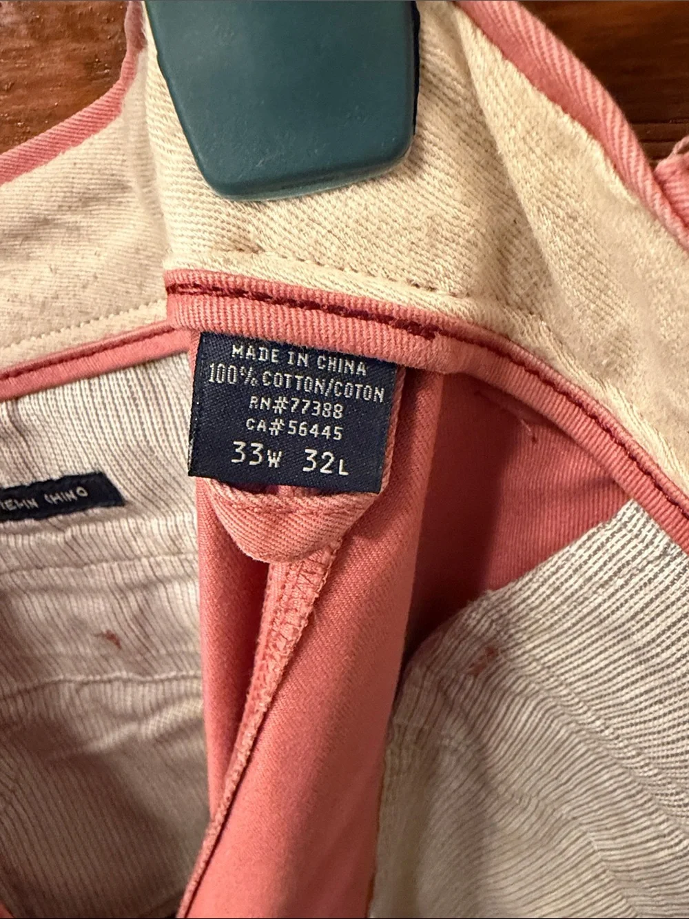 J. Crew Men’s Broken-In Chino Pants in Dusty Rose. 33x32